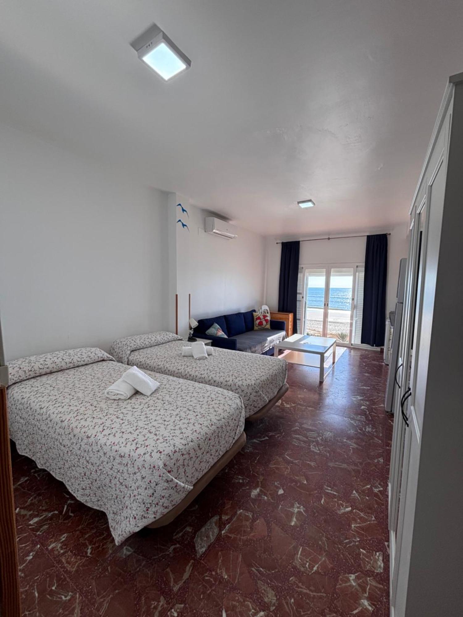Apartmán A La Orilla Del Mar Matalascañas Pokoj fotografie